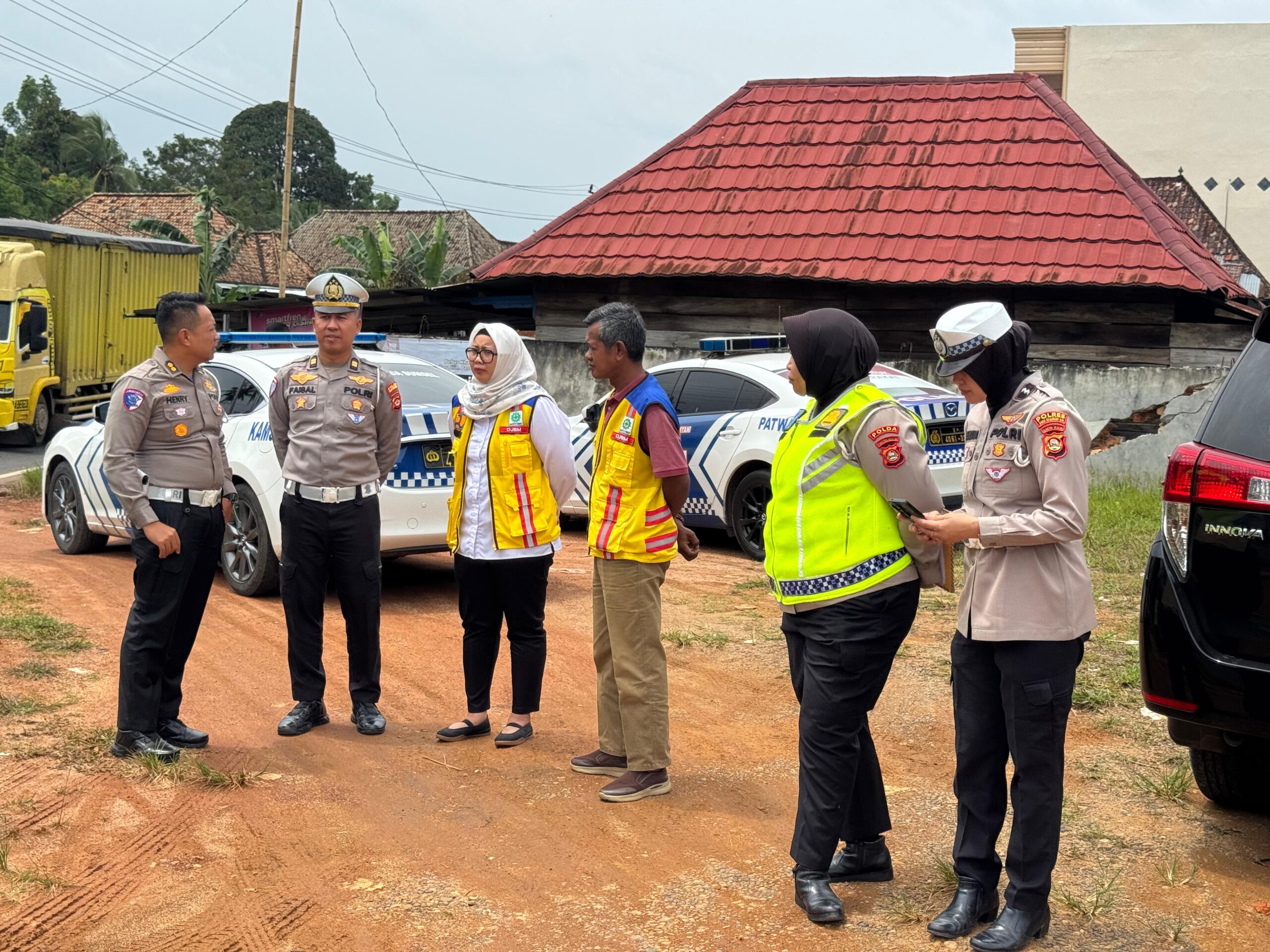 096c3411-5f9d-49fe-9fb0-650ae69828bf